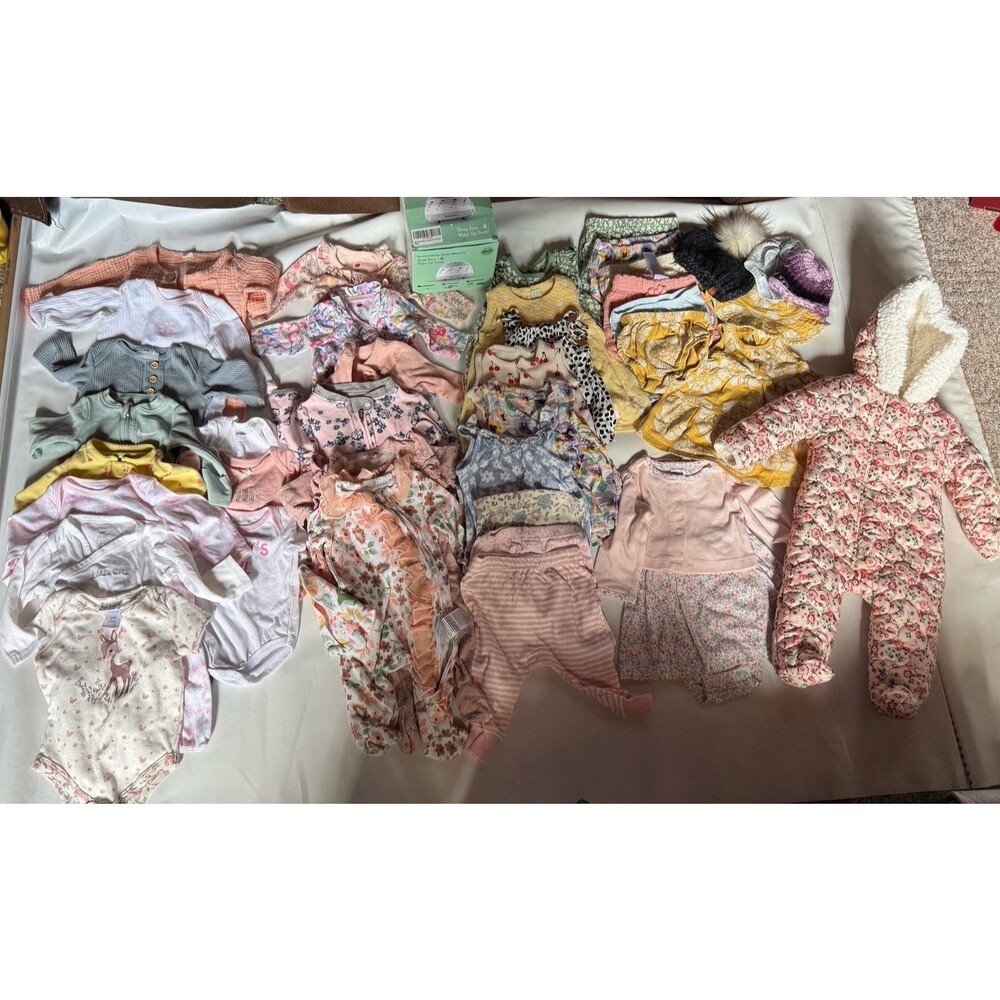 Huge Lot Of 60 Pieces Baby Girl 0-12 Month Clothes Mixed Brands Good Brands